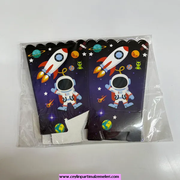 Uzay Temalı Popcorn Kutusu